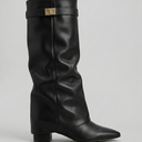 Noir effet cuir