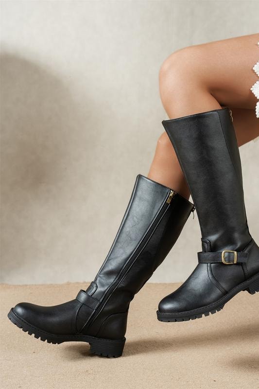 Bottes hautes semelle crantée noir, vue de face
