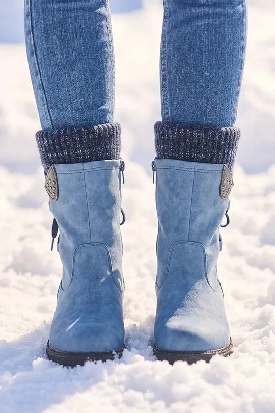 Bottes mi-mollet revers en maille bleu, porté