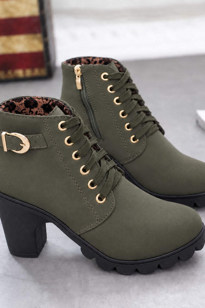 Bottines à lacets doublure léopard kaki, vue de face