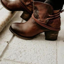 Marron