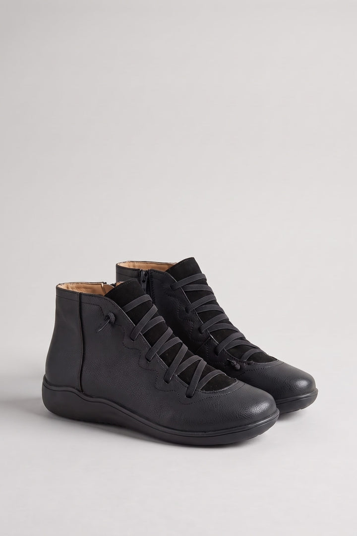 Bottines plates lacets croisés noir, vue de face