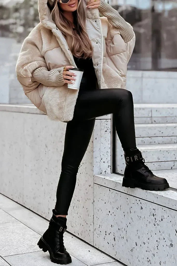 Doudoune oversize manches en maille beige, vue de face
