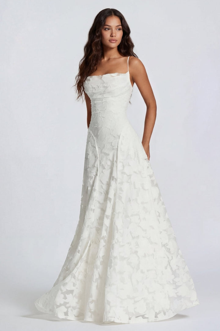 Robe longue dentelle florale blanc, vue de face