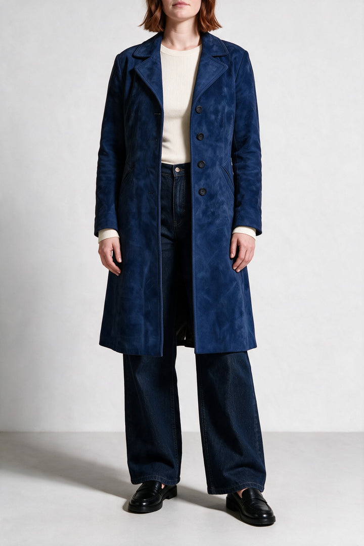 Manteau long effet daim bleu roi, vue de face