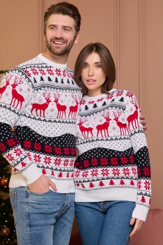 Pull de Noël motif rennes blanc à flocons, vue de face
