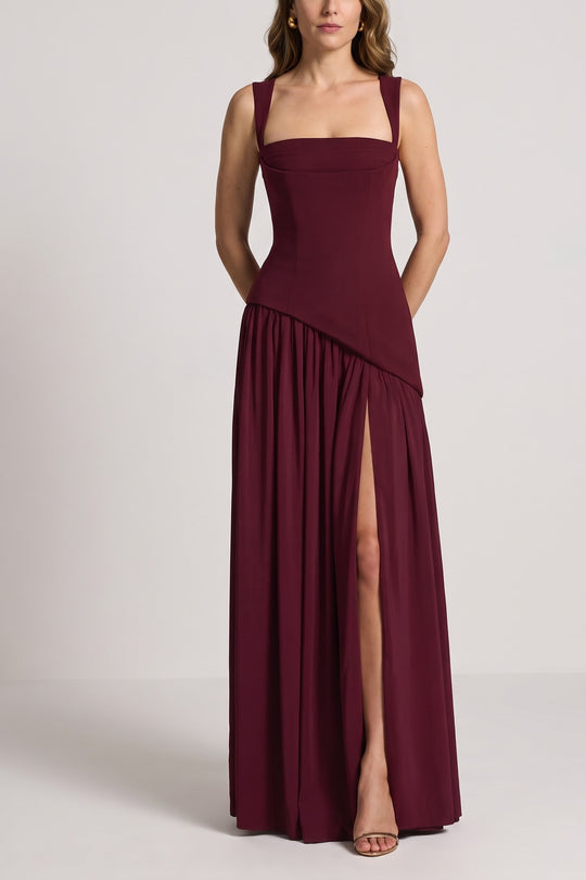 Robe longue corset asymétrique bordeaux, vue de face