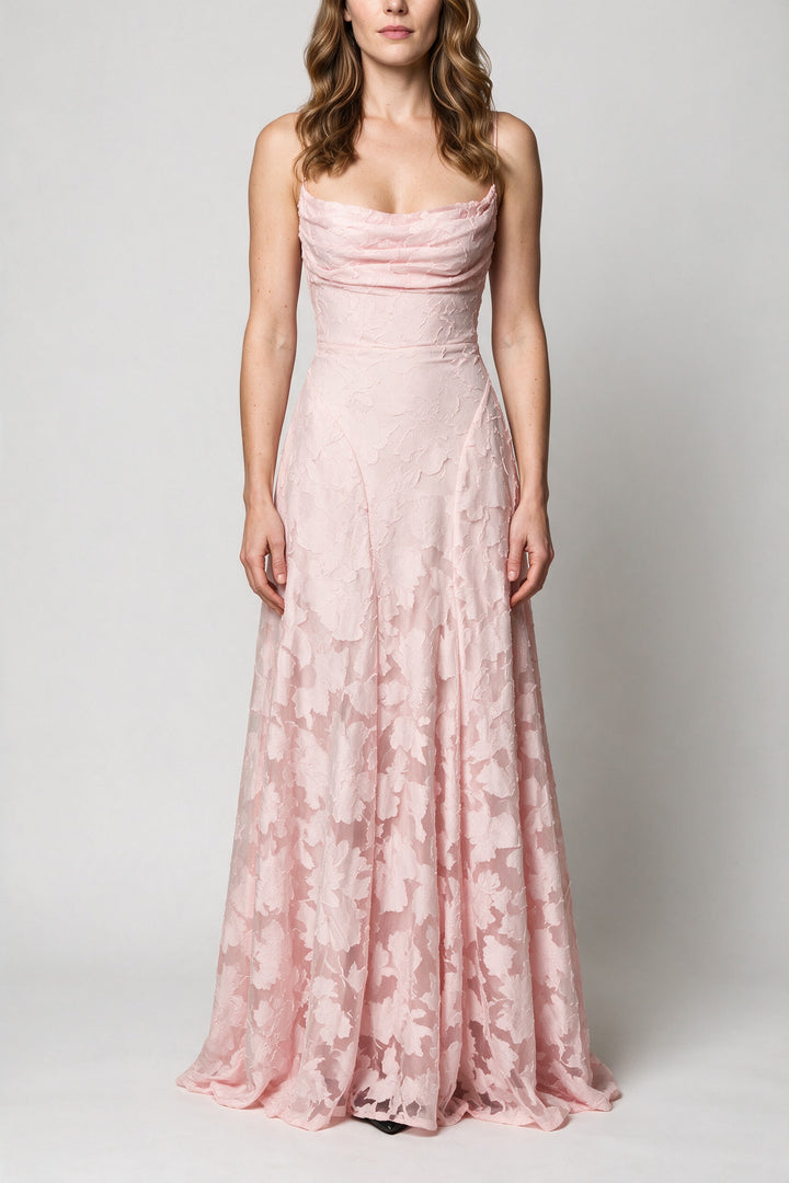 Robe longue dentelle florale rose, vue de face