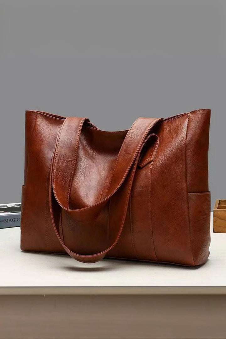 Sac cabas à poches latérales cognac, vue de trois quarts
